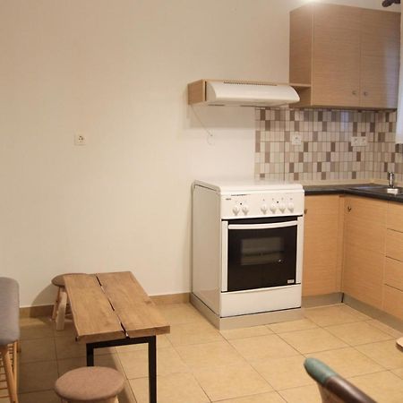 Christos Studios And Family Apartments Stegna Екстер'єр фото