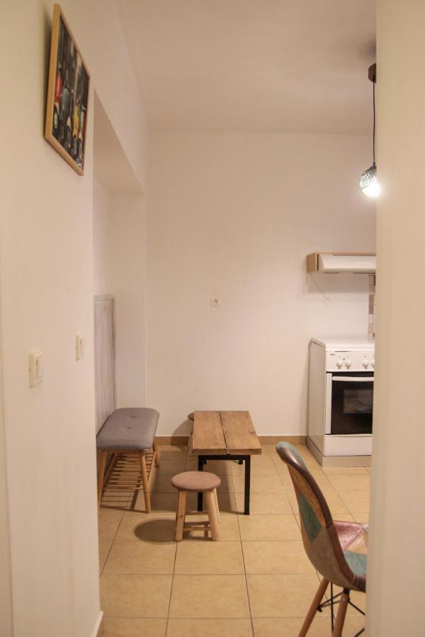 Christos Studios And Family Apartments Stegna Екстер'єр фото